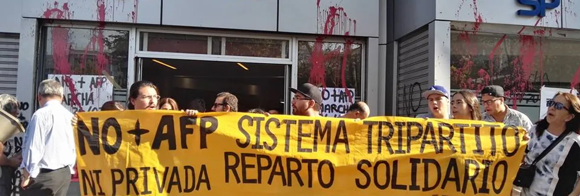 Coordinadora No+AFP realiza funa y toma de la Superintendencia de Pensiones y convoca a marcha para el 26 de marzo