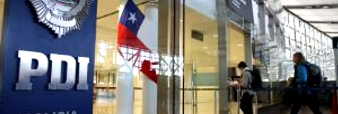 Derrota del gobierno regional y la PDI:  Corte de Antofagasta revirtió expulsión de tres jóvenes peruanos por leer textos políticos