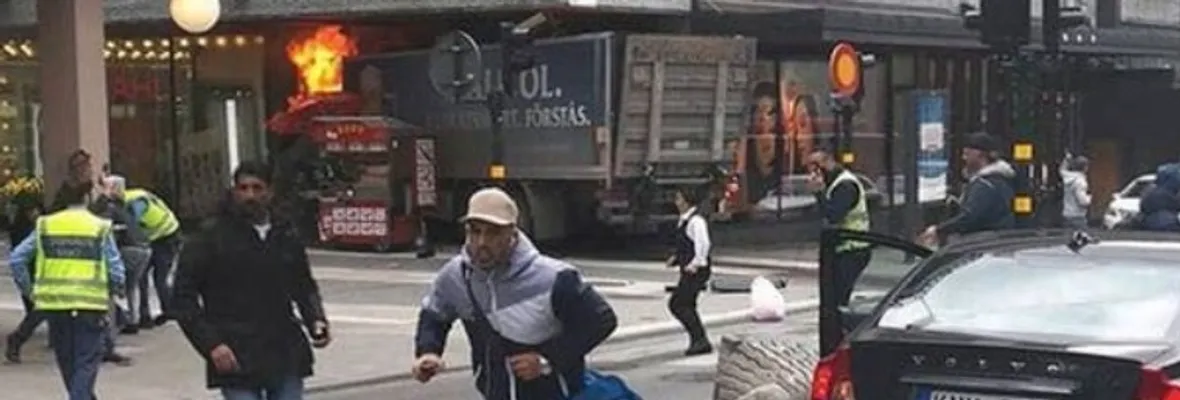 Atentado terrorista en Estocolmo: un camión embiste a una multitud
