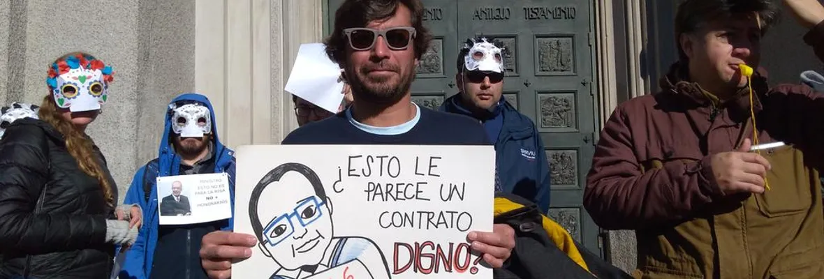Concepción: Honorarios continúan protestas contra condiciones de traspaso a contrata