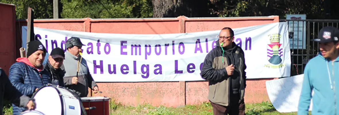 [VIDEO] Trabajadores del Emporio Alemán en paro llevan 25 días sin respuesta a sus demandas