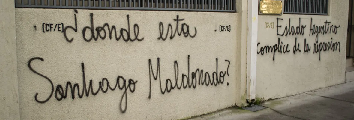 Realizan mitín por Santiago Maldonado en el consulado de Argentina en Concepción