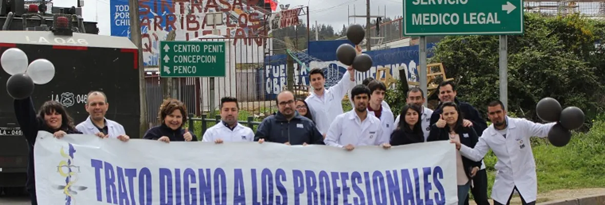 Servicio Médico Legal en paro por promesas incumplidas desde hace más de diez años