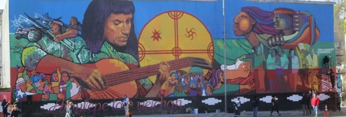 America latina presente en Valparaíso: realizan mural en homenaje a Violeta Parra