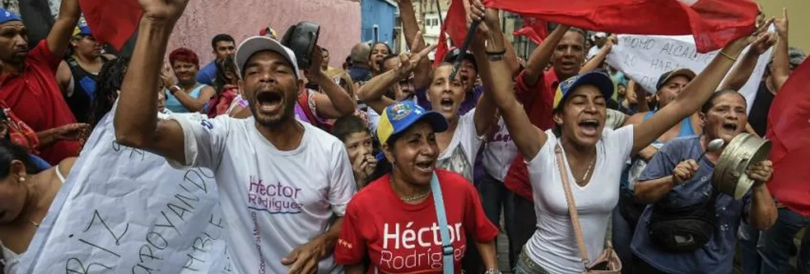 AUDIO | Crónica de Ruperto Concha: Preguntas que se responden solas
