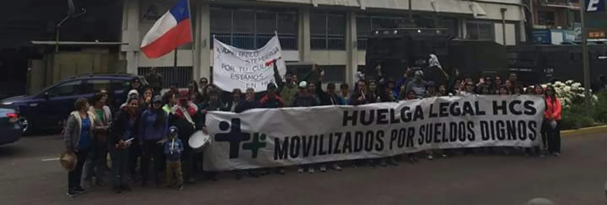 Trabajadores del Hospital Clínico del Sur marchan a 20 días en huelga