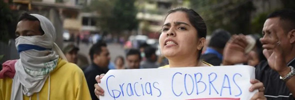 Policía de Honduras rechaza reprimir protestas: instan al ejército a seguir su mismo ejemplo
