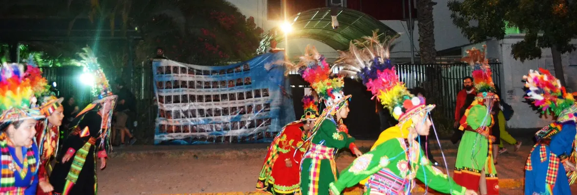 Carnaval en San Miguel hizo un emotivo homenaje a los 81 muertos del incendio de la cárcel en 2010