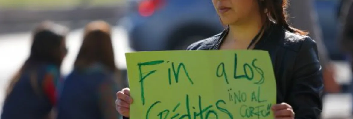 Suprema declara prescrita deuda de crédito universitario de ex estudiante con la U. de Playa Ancha