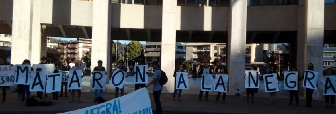 Reprimen protesta en Concepción por el oscuro asesinato de Macarena Valdés