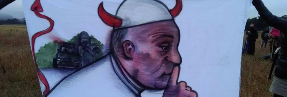 Mapuche de Cañete se toman Centro de Investigación de la U. Católica exigiendo devolución de las tierras en medio de visita del Papa