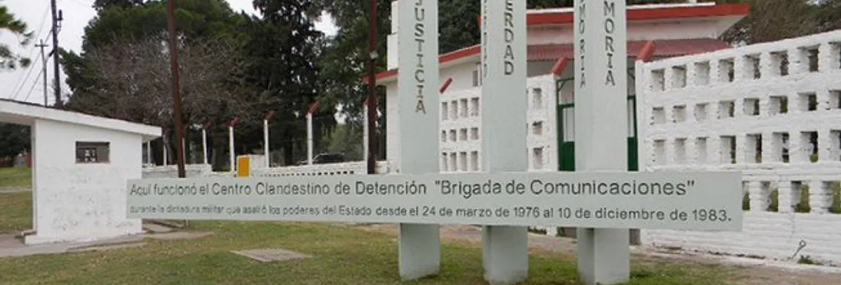 Macri propone convertir ex centro de torturas en un parque desatando polémica e indignación en Argentina