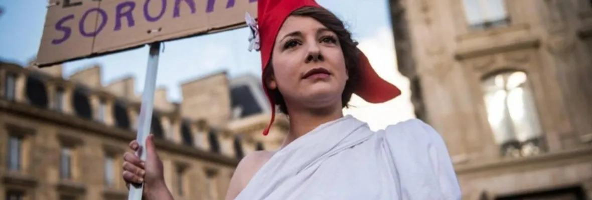 Gobierno Francés estudia multar el acoso callejero contra las mujeres
