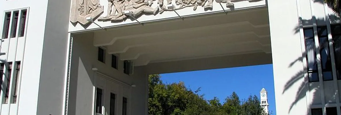Sindicatos N°1 y N°2 de la U. de Concepción emplazan a Directorio: "no puede ser que las y los trabajadores de la Universidad deban costear los problemas de la administración"