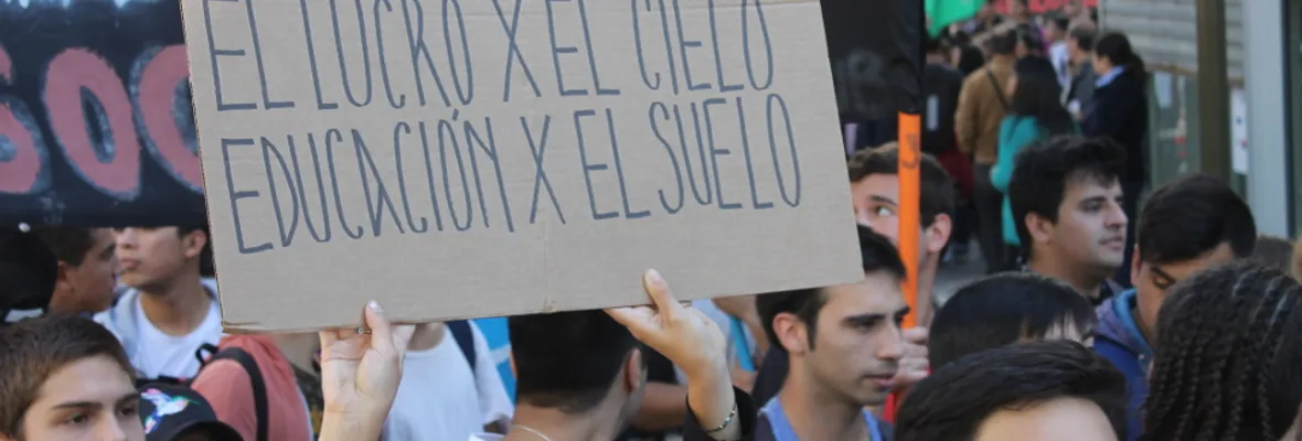 FOTOS | Multitudinaria marcha de estudiantes en Concepción en contra del lucro, el sexismo y el CAE