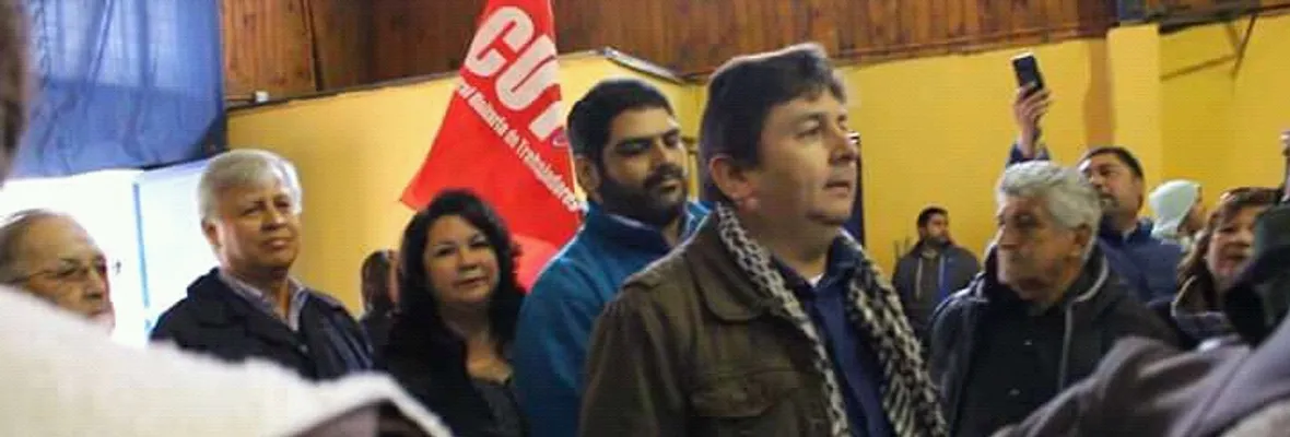 Presencia de diputado Gastón Saavedra fue rechaza en actividad del 1 de mayo en Tomé