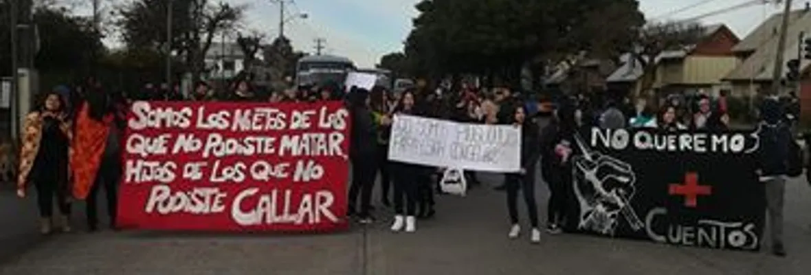 Secundarios de Hualpén no entran a clases y protestan por el frío en las aulas