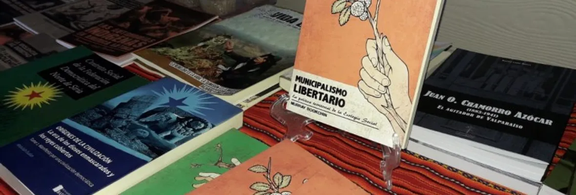 Realizan charla sobre Kurdistán y lanzan libro en Concepción