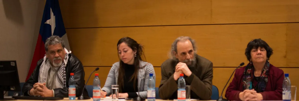 Crónica | Foro en la U. de Chile:  “Guerra: El Derecho a la Paz y a la Autodeterminación”.