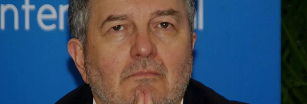 Canciller Roberto Ampuero fue orador acto por impunidad de violadores de DDHH en 2015