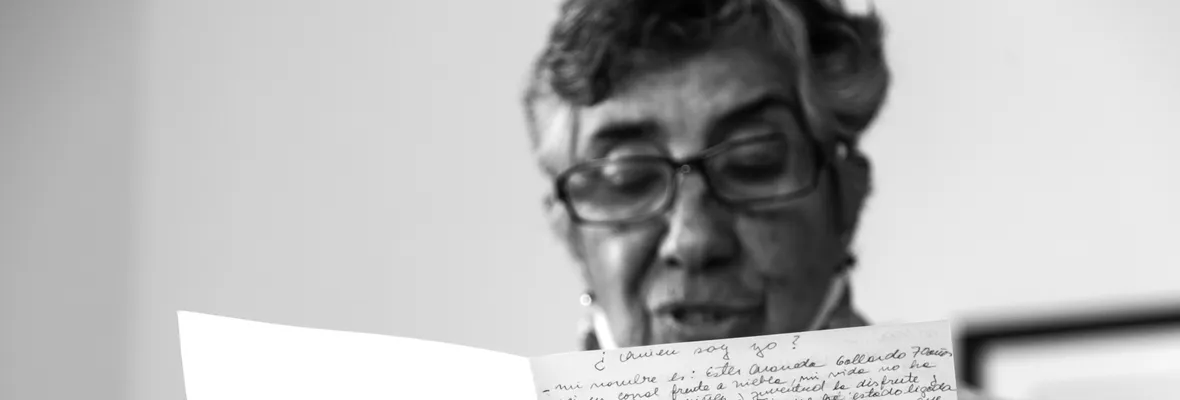 Mujeres de la Agrupación de Familiares de Detenidos Desaparecidos visibilizan sus propias historias de vida en los “Cuadernos de Memoria”