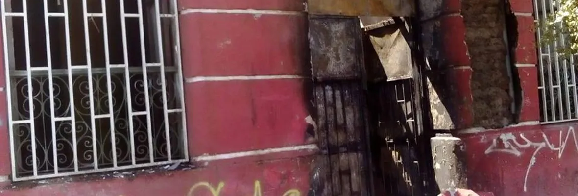 Vocero de Centro Cultural incendiado en barrio Franklin: “Responde a intereses fascistas de acabar con un proyecto libertario”