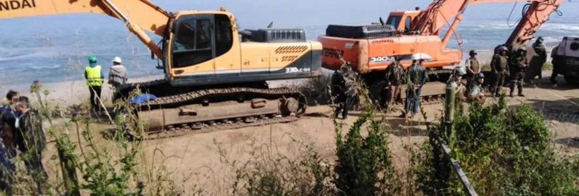 Municipio de Tomé y Carabineros desalojan violentamente caleta de pescadores Los Tres Pinos