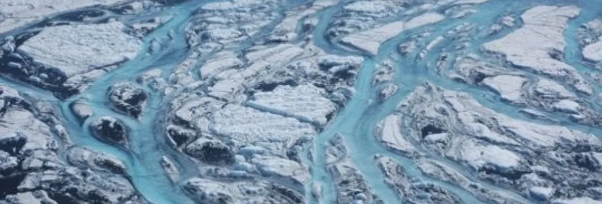 Estudio alerta que capa de hielo de Groenlandia se derrite a un nivel “fuera de serie”