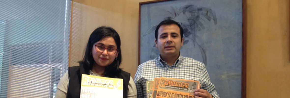 Resumen entregó a la Biblioteca Municipal de Concepción su colección de ediciones impresas