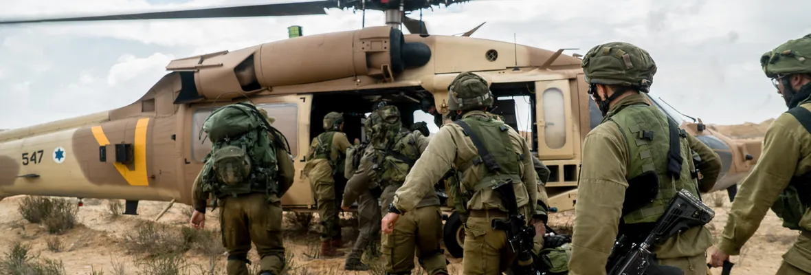 Israel inicia operación militar contra Franja de Gaza palestina