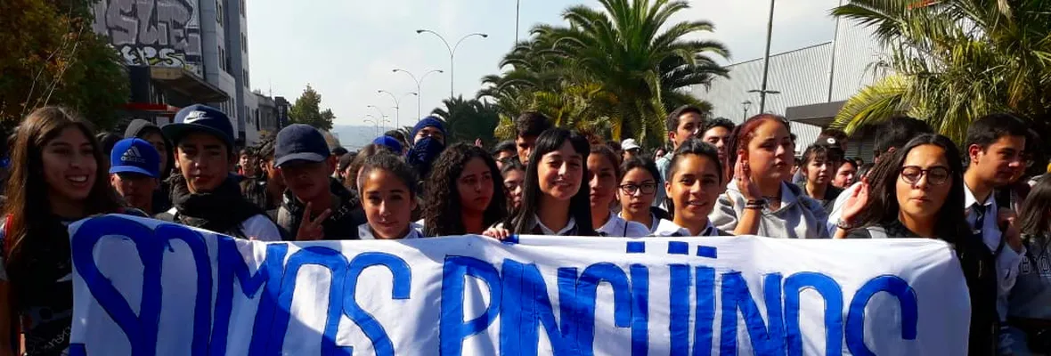 Estudiantes marchan en Concepción enfatizando en las malas condiciones de los recintos y el endeudamiento