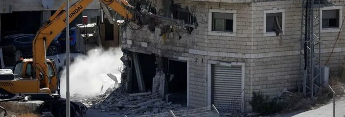Israel demuele decenas de viviendas palestinas en Jerusalén oriental