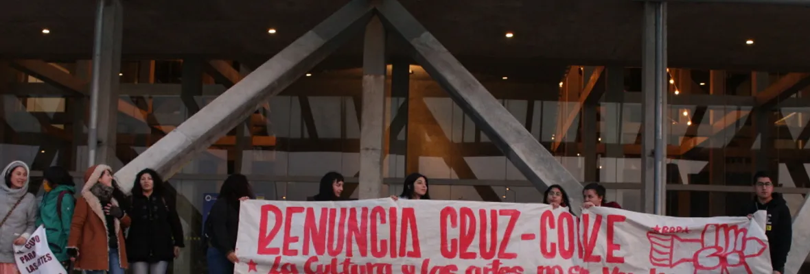Rodean Teatro Biobío exigiendo gestión coherente con las necesidades culturales de la Región