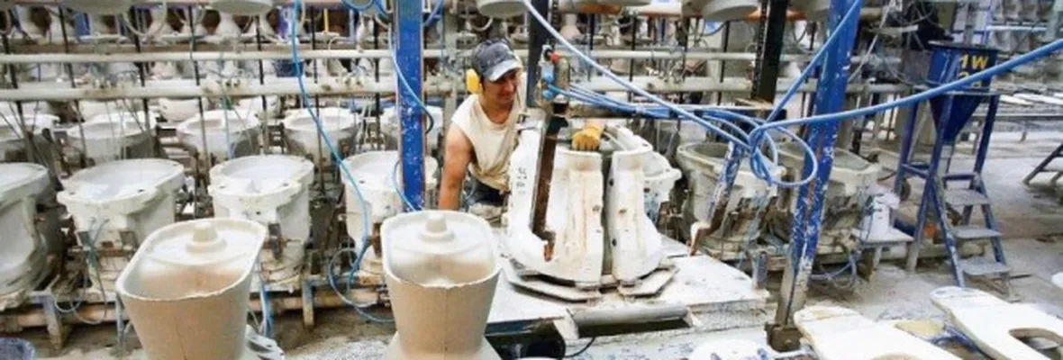 110 trabajadores fueron despedidos en fábrica Fanaloza de Penco