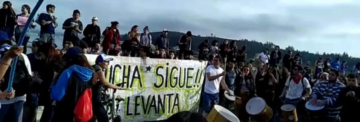 Protesta en Concepción: marchas en los puentes, enfrentamientos y barricadas en el centro