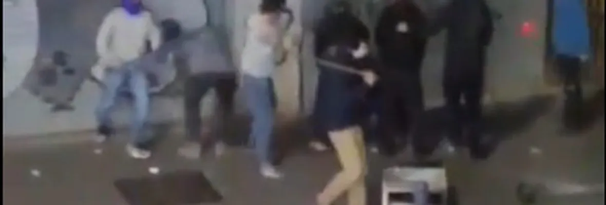 Denuncian que civiles armados agreden y amenazan a manifestantes y particulares en Concepción