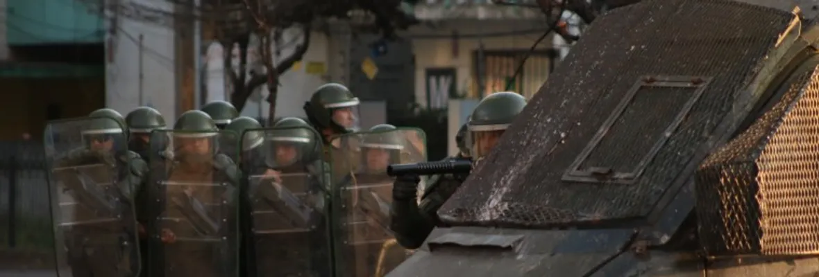 Trabajadora perdió ojo izquierdo y quedó con fractura nasal tras recibir disparo de lacrimógena por parte de Carabineros