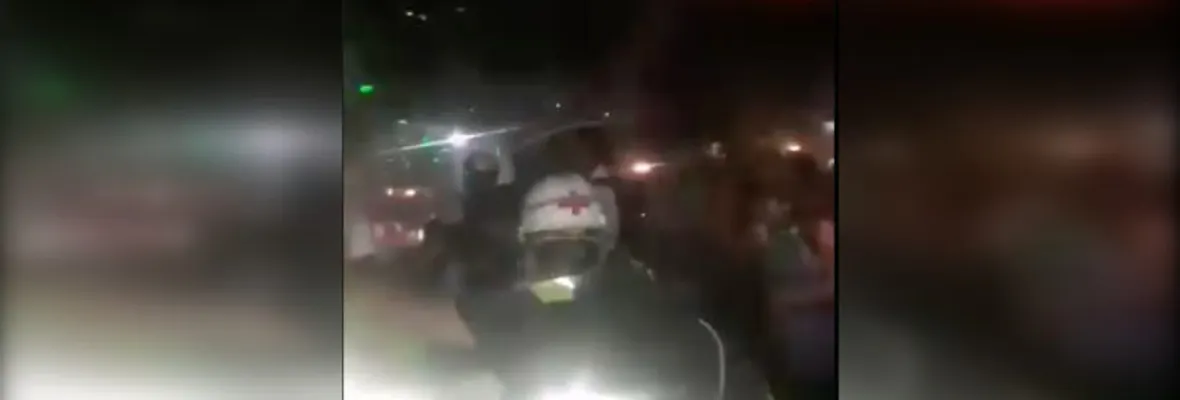 Carabineros impidió que SAMU atendiera a manifestante que murió ayer en Santiago: funcionaria resultó herida por balines