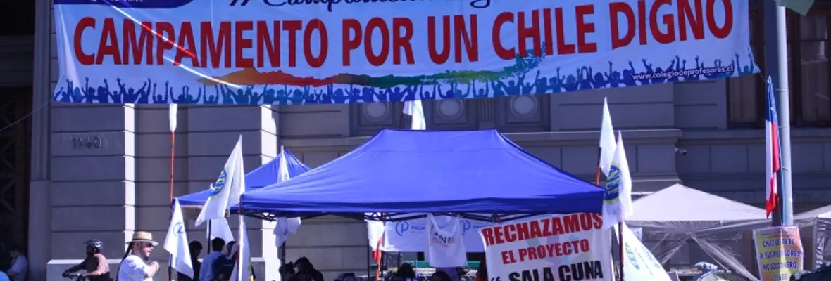 Entrevista: Desde el #CampamentoDignidad junto a representantes de la Coordinadora Nacional No + AFP: