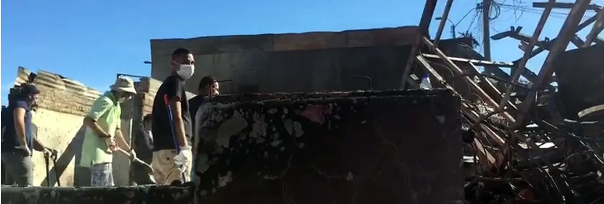 Sube a cerca de mil damnificados y 245 casas quemadas por incendio en Valparaíso