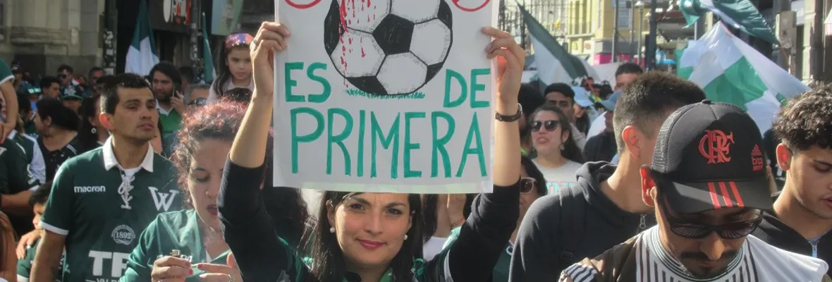 El pueblo porteño movilizado llevó a Wanderers a Primera