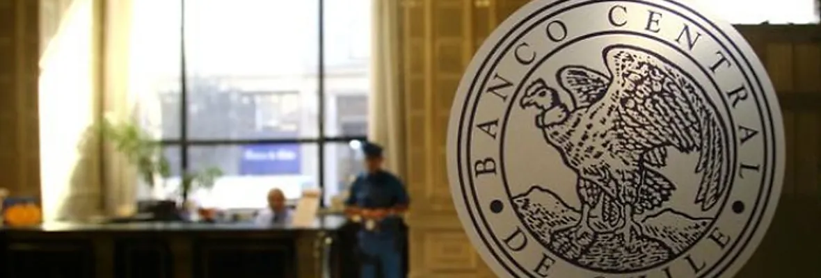 Crecimiento económico de noviembre cayó 3,3% y registra segundo mes a la baja