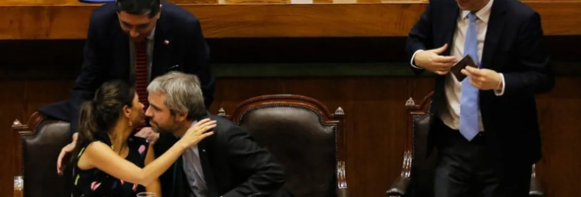 Cámara de Diputados despacha a ley proyecto que tipifica barricadas y cortes de tránsito como delitos y fija las penas aplicables a saqueos