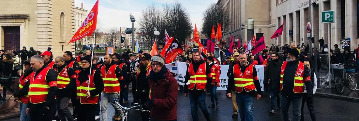 El neoliberalismo de Emmanuel Macron: de los Chalecos amarillos a la defensa del sistema de pensiones