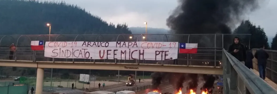 Trabajadores MAPA de Celulosa Arauco se tomaron ruta 160 presionando para hacer cuarentena efectiva en sus hogares