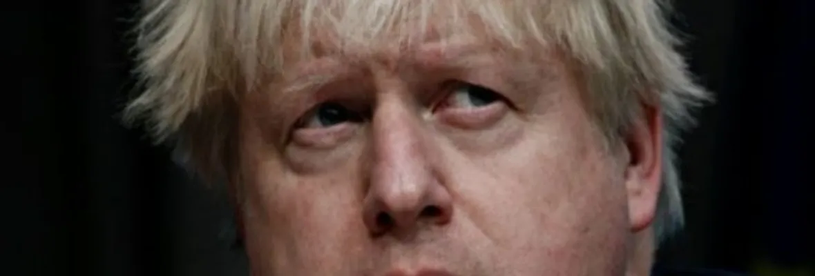 En medio de una serie de escándalos, encubrimiento y persecusión política dimite primer ministro británico Boris Johnson