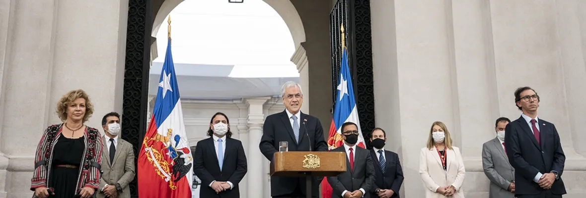 Un gobierno de pantomima