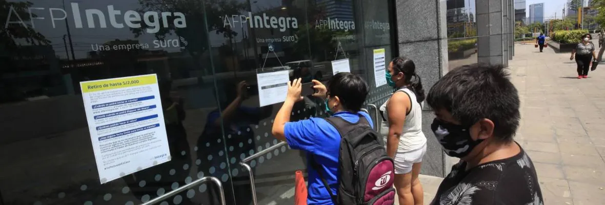 Peruanos podrán cobrar seguros de cesantía y fondos de las AFP por el Coronavirus