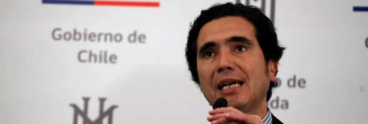 Suspensión de becas al extranjero: gobierno redestinaría los fondos para enfrentar la crisis sanitaria