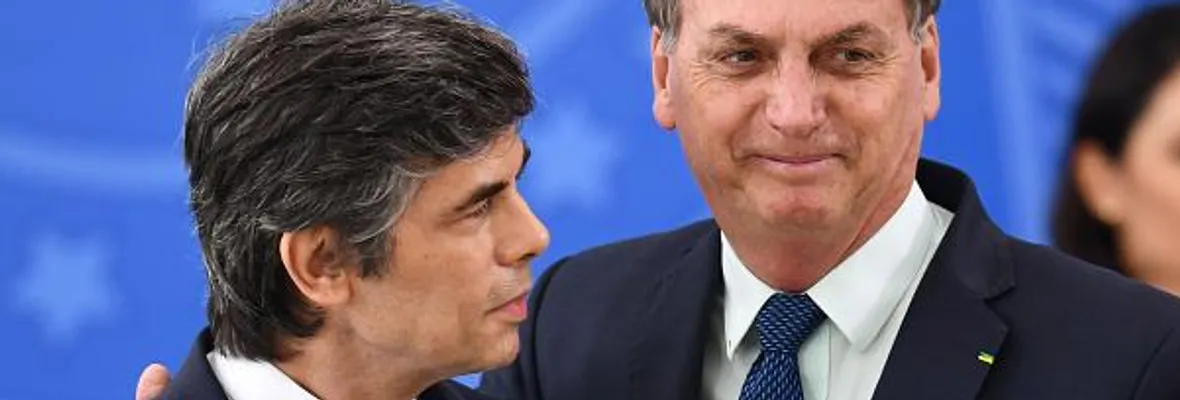 Video | Vergüenza mundial: ministro de Salud de Bolsonaro no sabe ponerse mascarilla